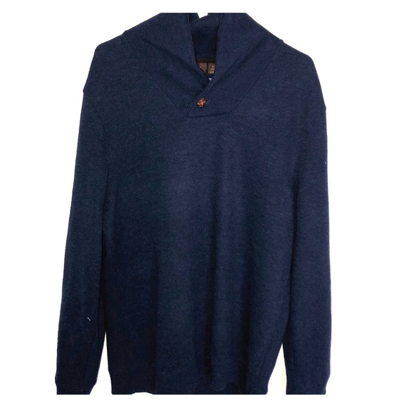 Collar Sweater - Picture 1 of 2